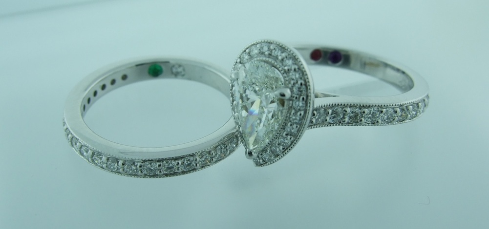 Pear with Pavé Halo