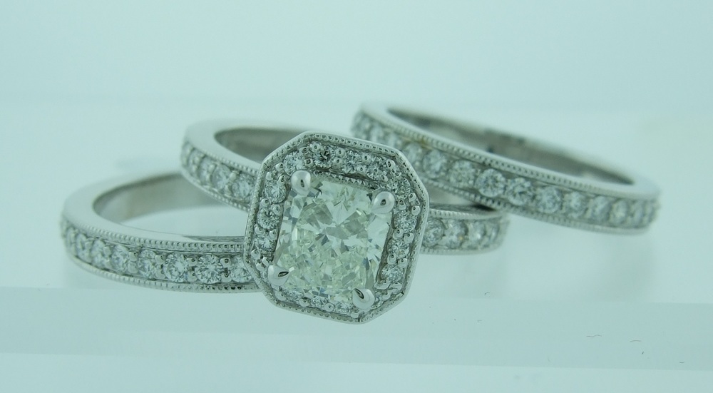 Radiant with Pavé Halo and Band Set