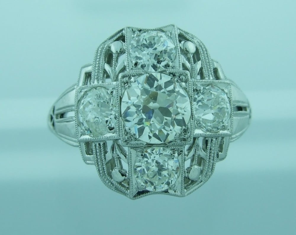 Round Cluster Vintage