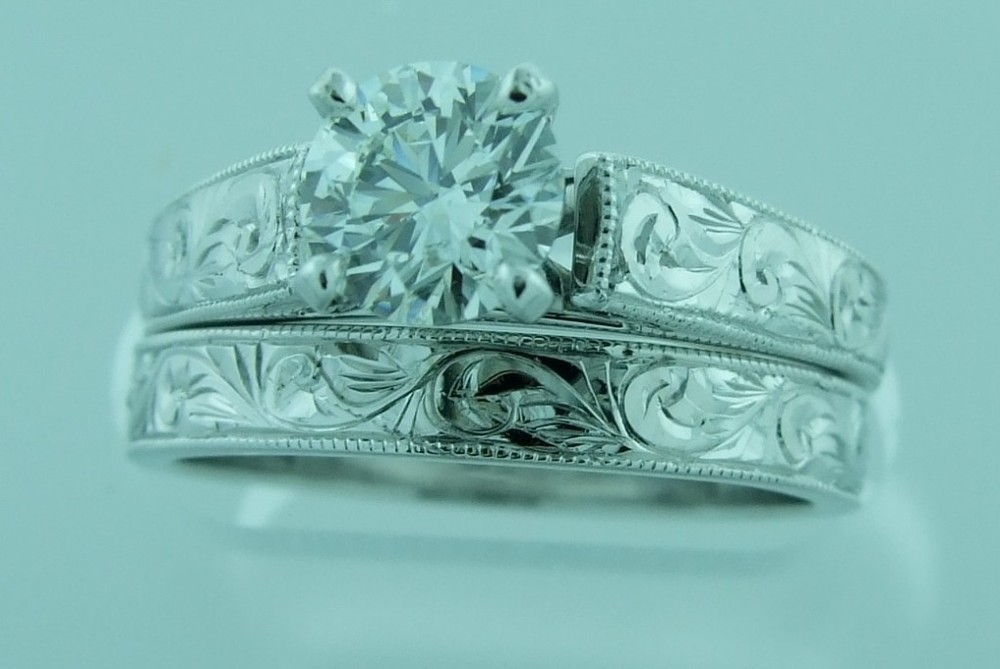 Round with Hand-Tooled Band