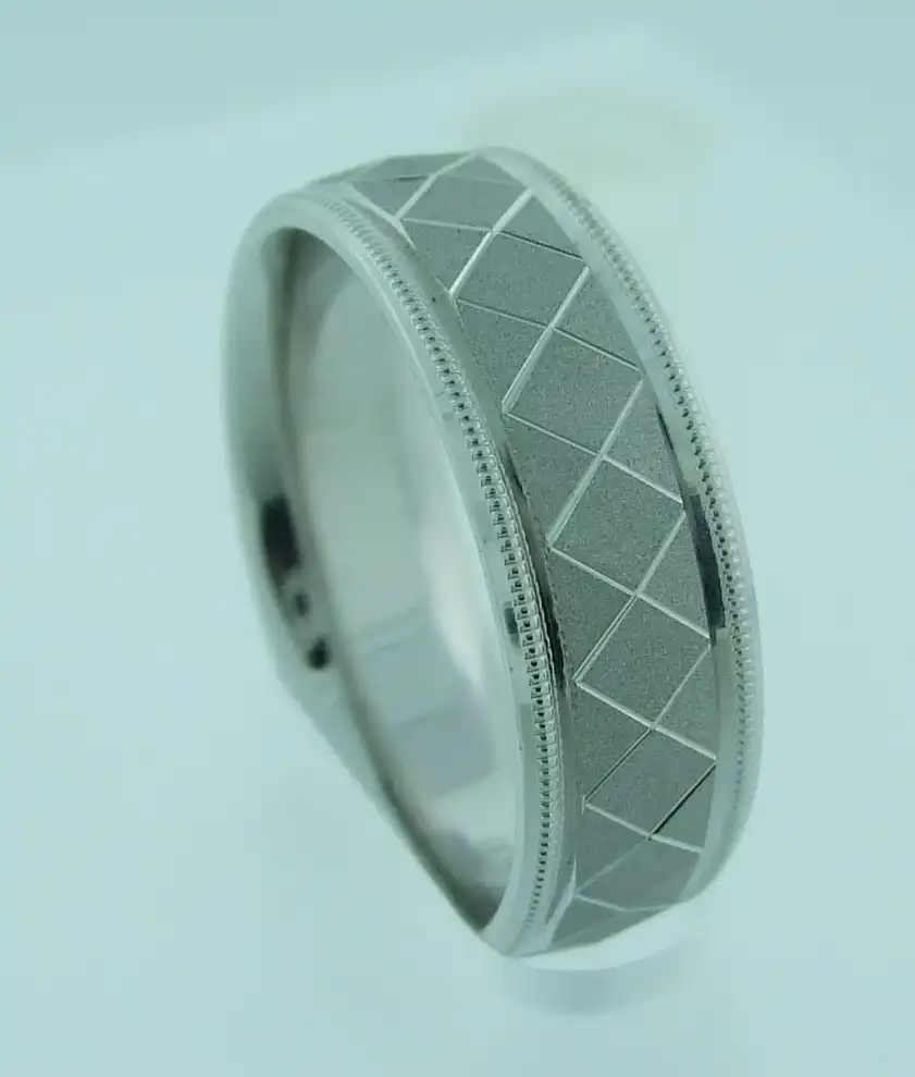 White Gold Diamond-Pattern Milgrain Band