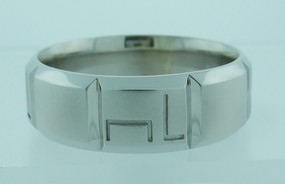 Custom Outside Engraving Design Band