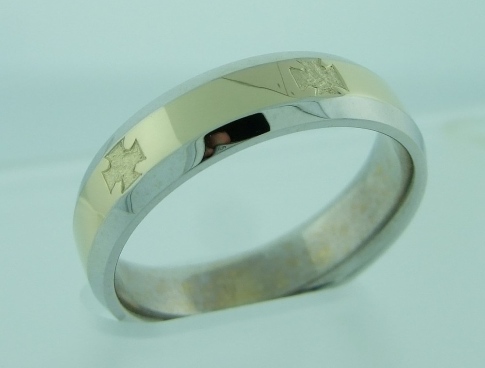 Two-Tone Custom Engraved Band
