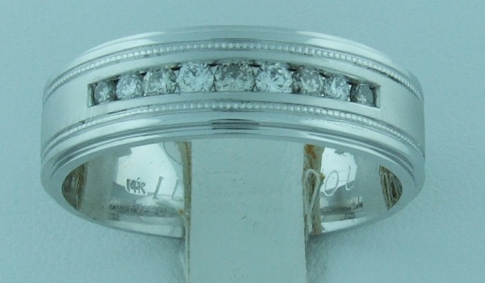 White Gold Nine-Diamond Channel Band