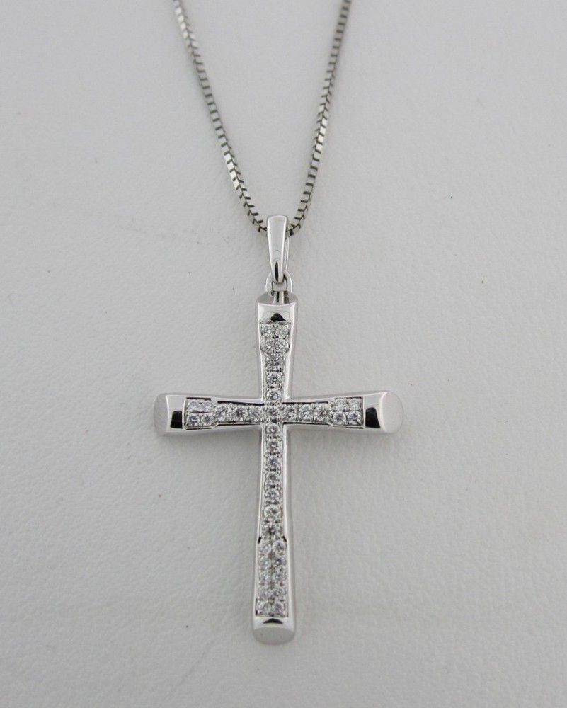 White Gold Diamond Cross Pendant